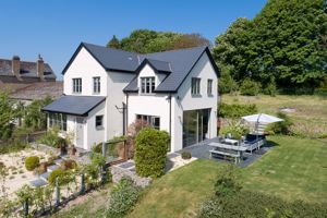 Front Aspect - click for photo gallery